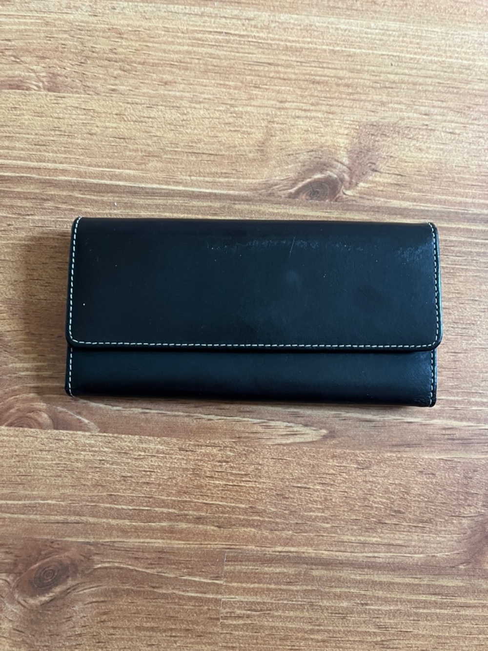 Jack Georges-Classic Black Leather Wallet- Sleek Design-Pink Int-White Stitching